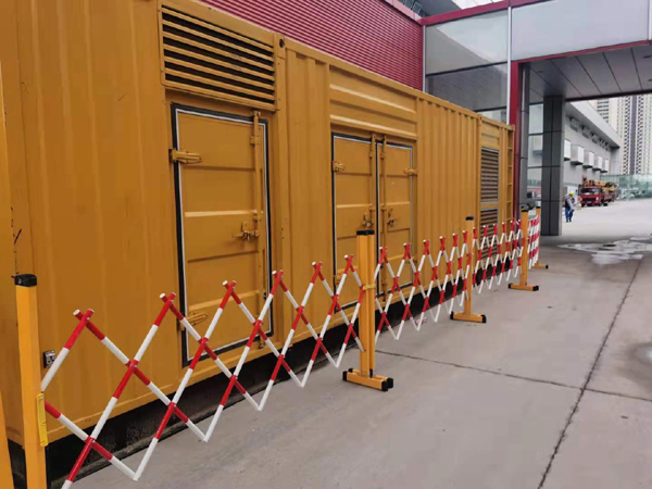 安龙租赁发电机发电机油箱使用后要定期清除油箱底部沉淀的杂质