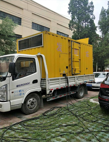 安龙发电车出租-柴油发电机组排烟系统设计要求及其考虑因素