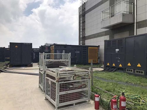 安龙除了定期检查，还有哪些方法可以及时发现接触式转速表探头的磨损？